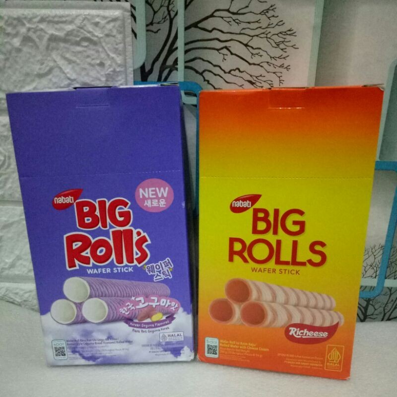 

Big Rolls nabati wafer roll isi 20pc