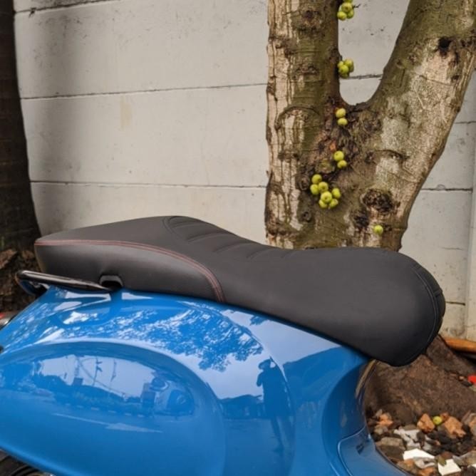 Kulit Jok Vespa Sprint Primavera Carbon Mbtech