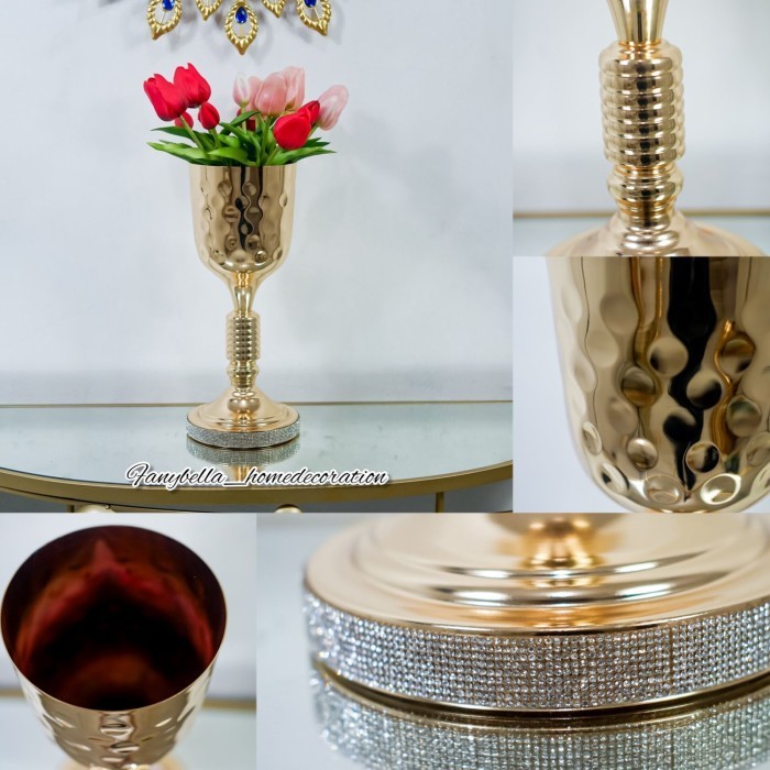 Pajangan Meja Vas Bunga Mewah Piala Rumbai Kristal Mewah Pernikahan R