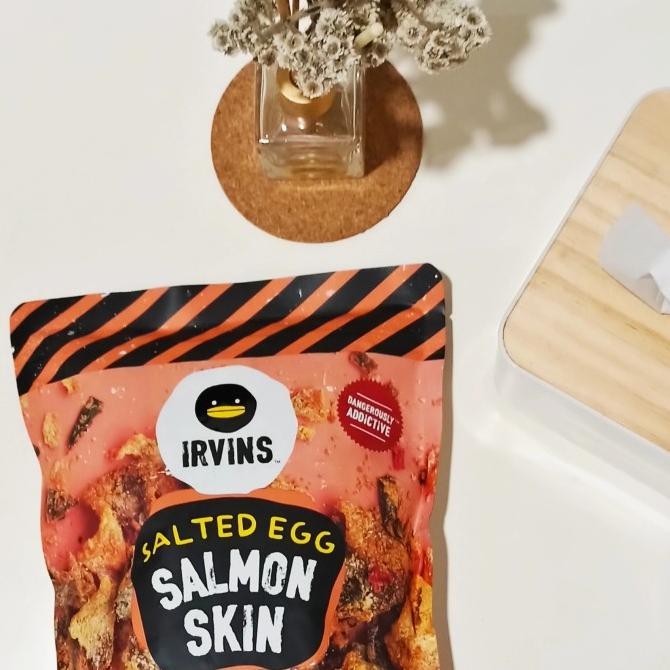 

TERBARU IRVINS SALTED EGG POTATO CHIPS & FISH SKIN [READY STOCK] !!!!!