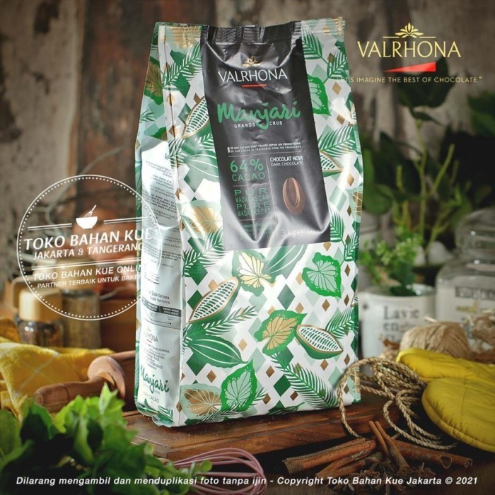 

Ready Valrhona MANJARI 64% Dark Chocolate 1kg Couverture Cokelat Cocoa