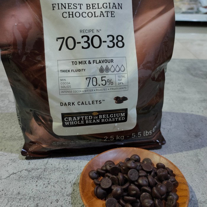 

Ready CALLEBAUT 70-30-38 DARK CHOCOLATE 70% 2.5 KG