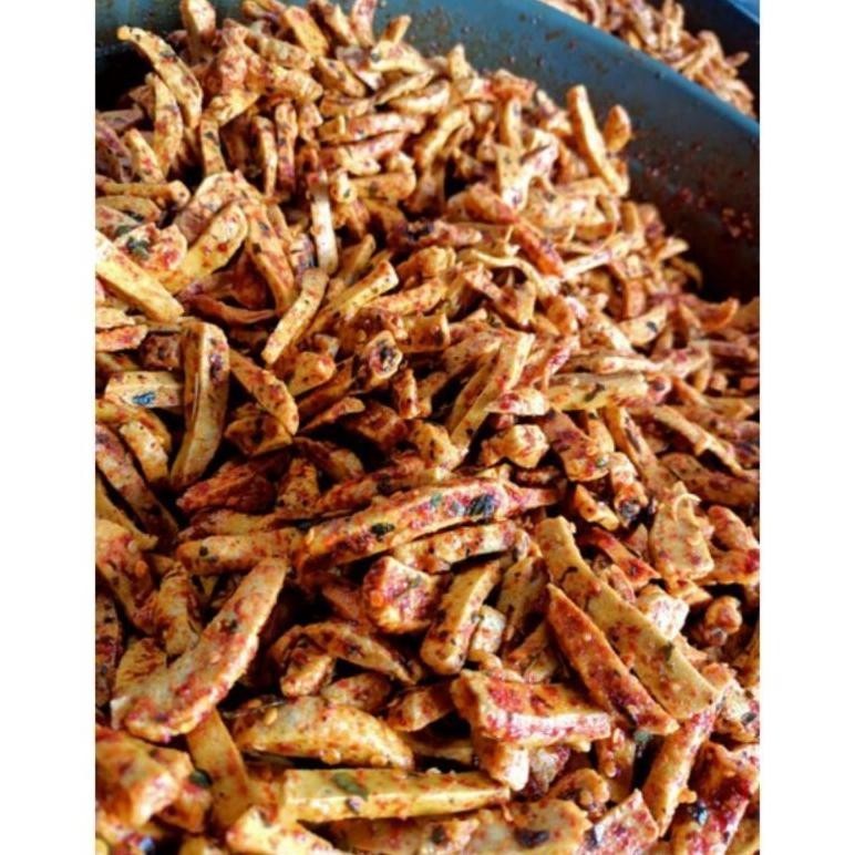 

Basreng Pedas Daun Jeruk 1 Kg Basreng Pedas