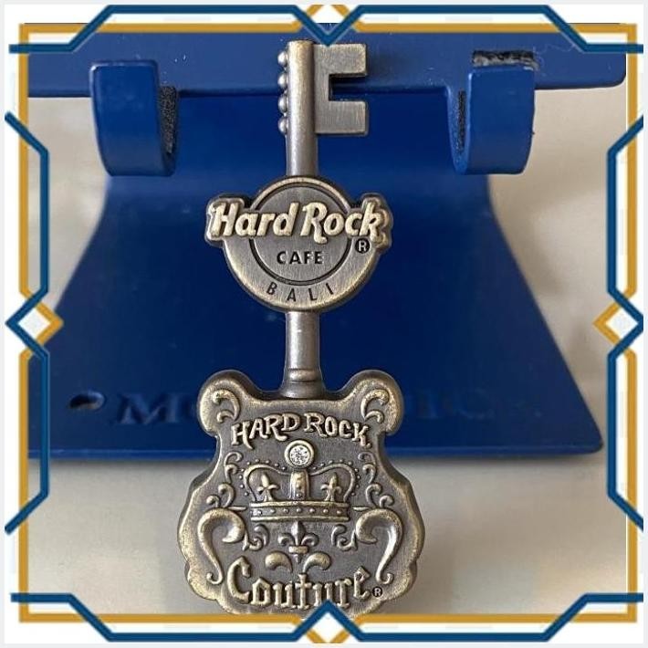 [MTP2] PIN HARD ROCK CAFE BALI COOPER VINTAGE COUTURE ORIGINAL