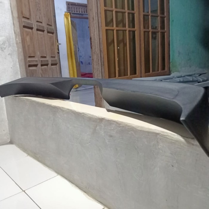 DUCKTAIL / SPOILER PINGGANG STARLET KAPSUL / MID SPOILER