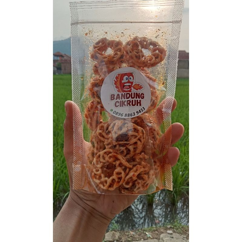 

Kerupuk rapael cikruh pedas daun jeruk