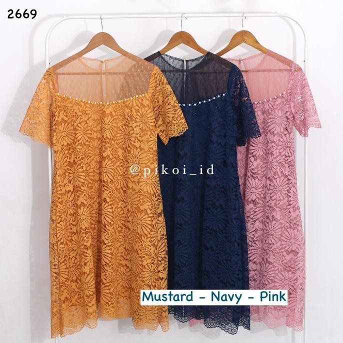 Ready Dress Brokat Wanita Modern / Gaun Pesta Brukat Imlek Merah Natal Mewah Terbaik