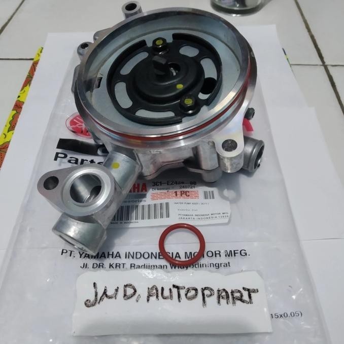 RUMAH WATER PUMP ASSY SET 3C1-VIXION OLD /NEW-MX KING ORI YGP