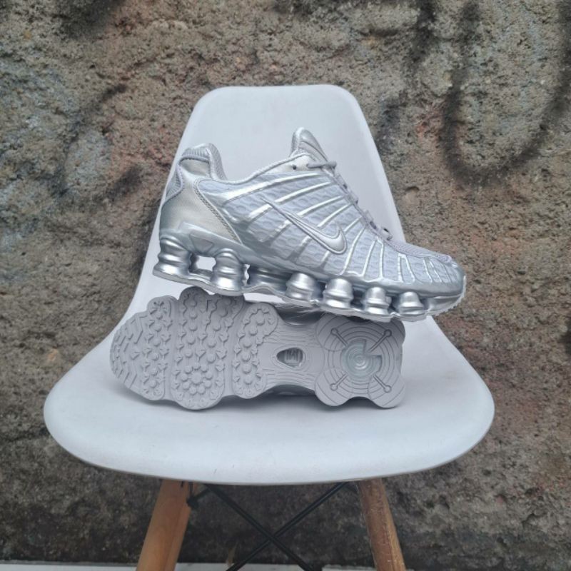 Sepatu Nike Shox TL Metalic Silver