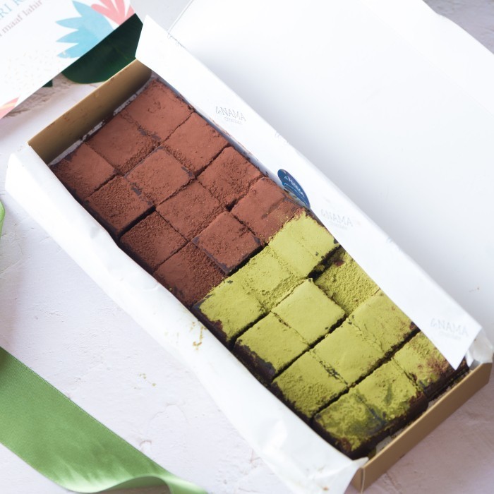 

NAMA CHOCOLATE MIX 2 FLAVOUR