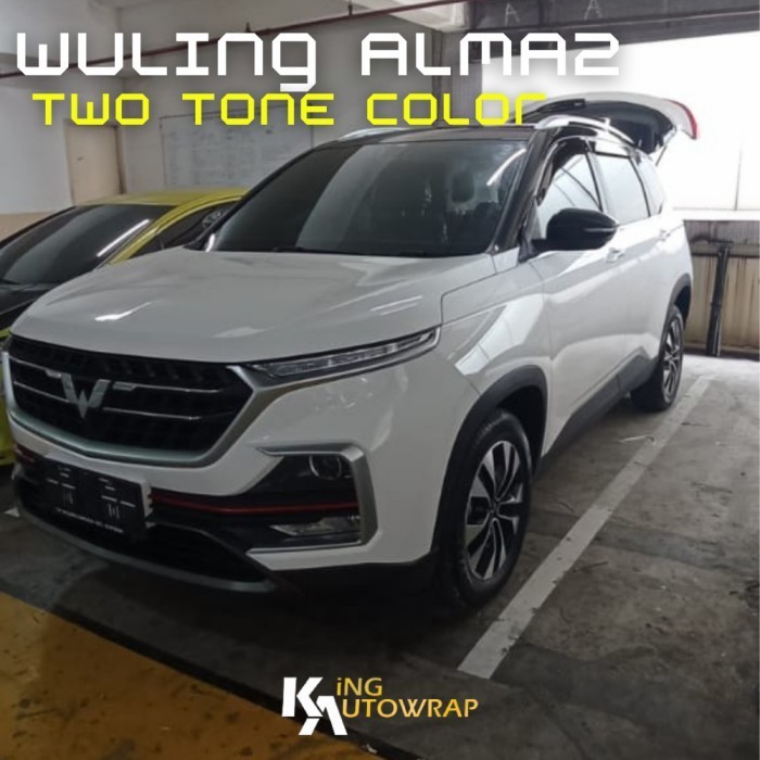 Promo Wrapping Sticker Mobil Two Tone Wuling Almaz Black Piano Glossy