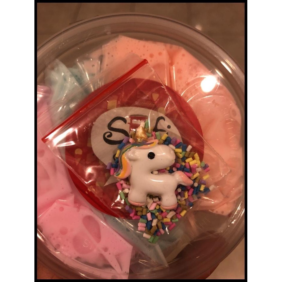 

HOT DEAL UNICORN BREAD !!!!!!!