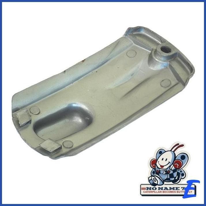 | NN | COVER TUTUP KETENGKAS SETELAN RANTAI TENGAH SUZUKI RC80 RC100 BRAVO