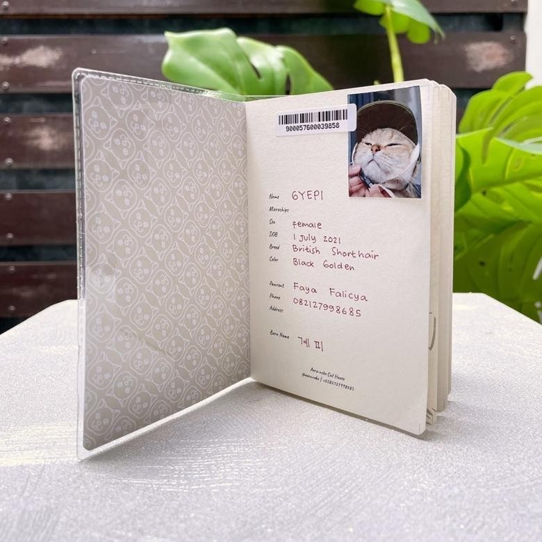 6.6 Buku Vaksin Kucing Cat Passport Elegan