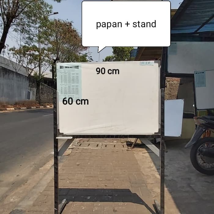 

papan Whiteboard + stand 90x60 cm