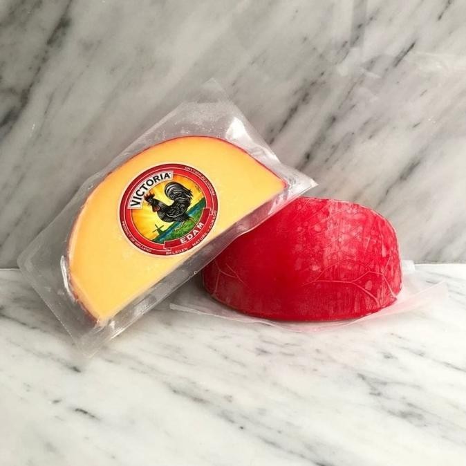 

Keju Edam | Edam Cheese Portion 300GR - Victoria TP