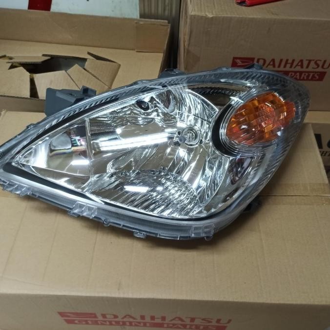 Head Lamp Lampu Depan Avanza Xenia 2007 2008 2009 2010 2011 (Original)