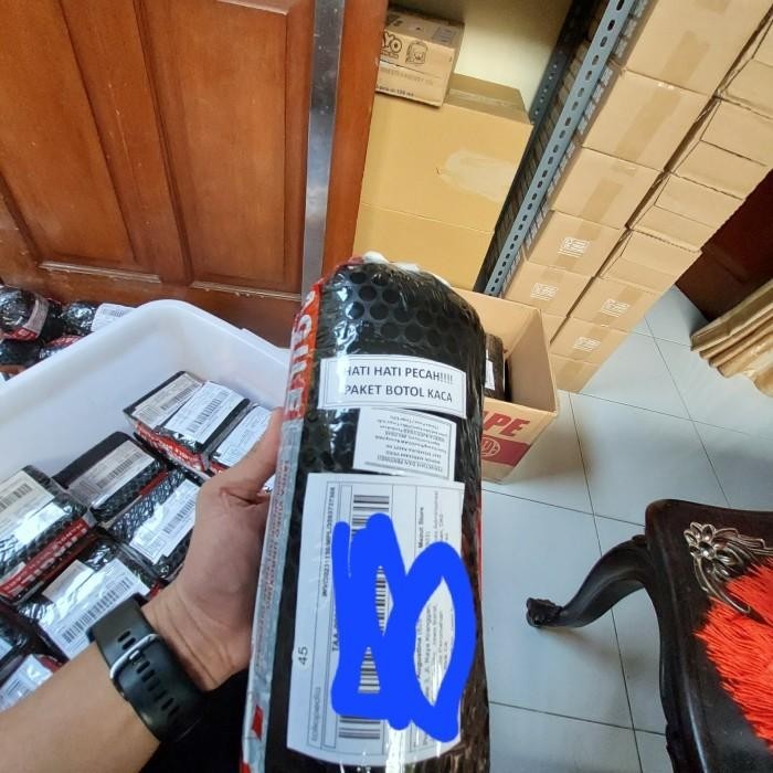 

Madu Uray Besar 640Ml / 875G Natural Honey