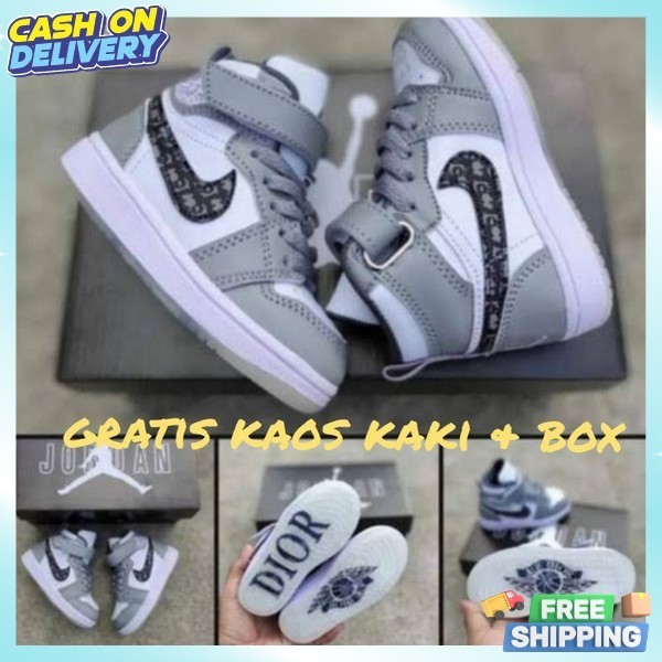 Sapatu Import Perempuan Sneckers Skolah Kece Spatu Murah Sapatu Sekolah Kasual Saat Dipakai Snekers 