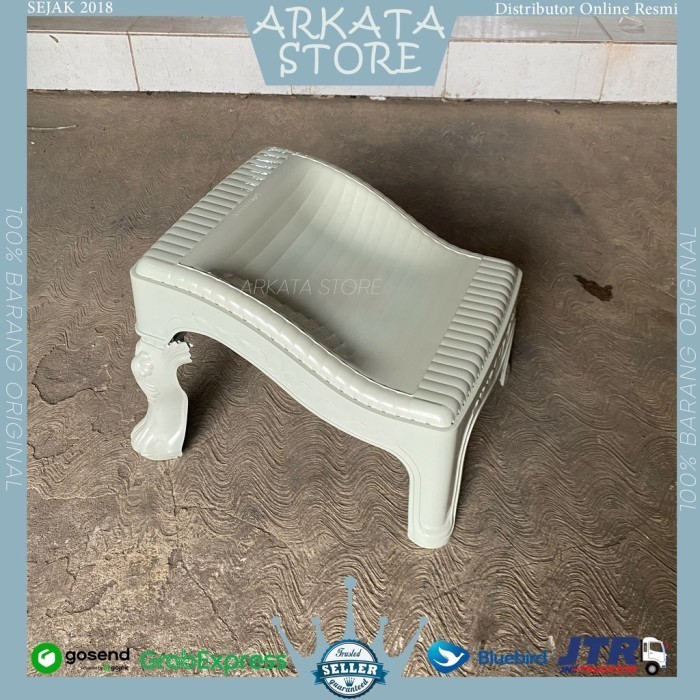 Ready Stok - Pufhp 21 - Sandaran Kaki Kursi Napolly Kuhape 22