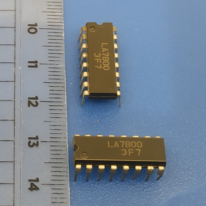 LA7800 / LA 7800 IC Original / IC LA7800 Asli Original Program TV Gambar CTV Sync Warna Harga untuk=