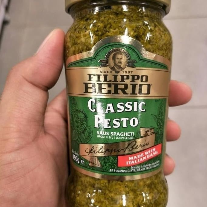 

Filippo Berio Classic Pesto Sauce Saus Bumbu Pasta Spaghetti Basil 190 GS