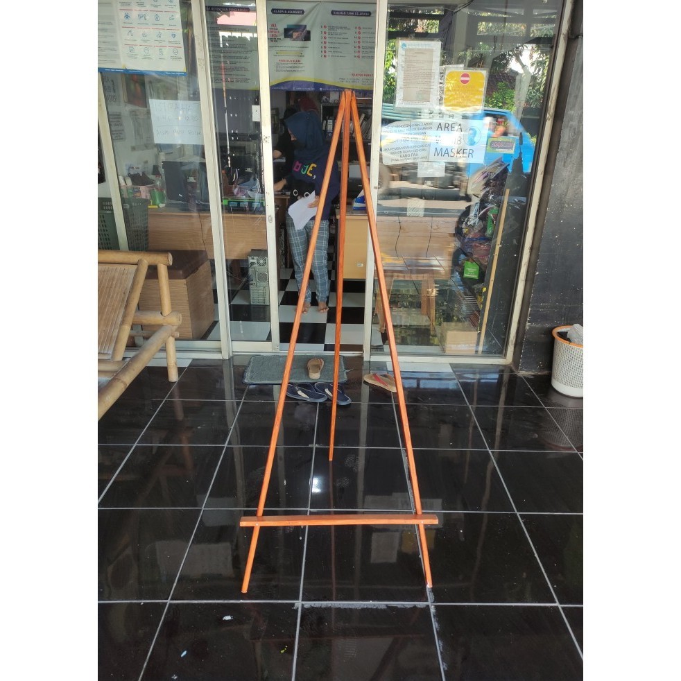 

Stand Lukis / Stand Photo 1.5 Meter K01