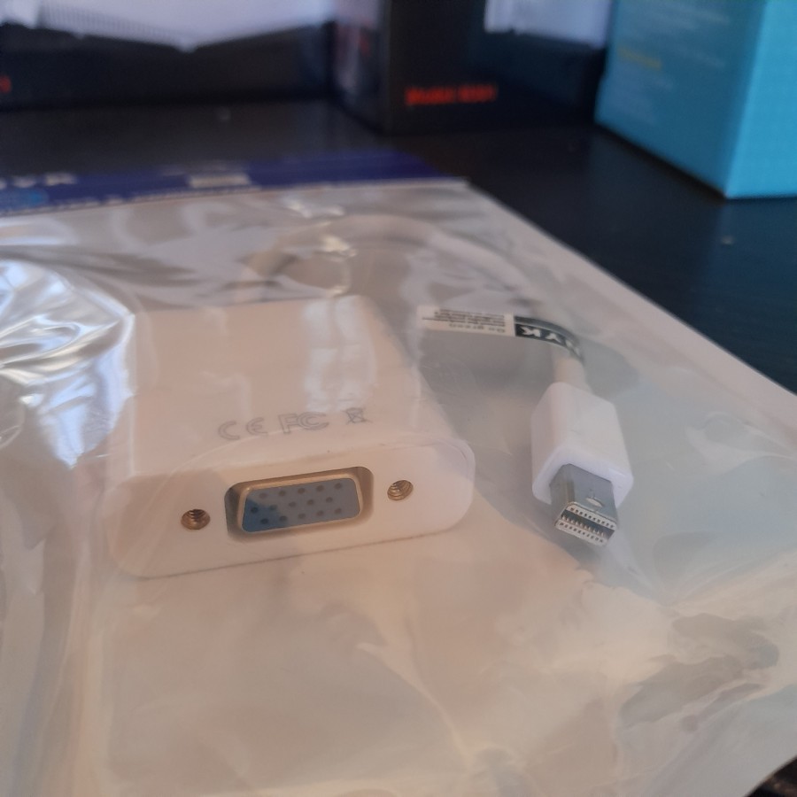 thunderbolt to vga converter nyk