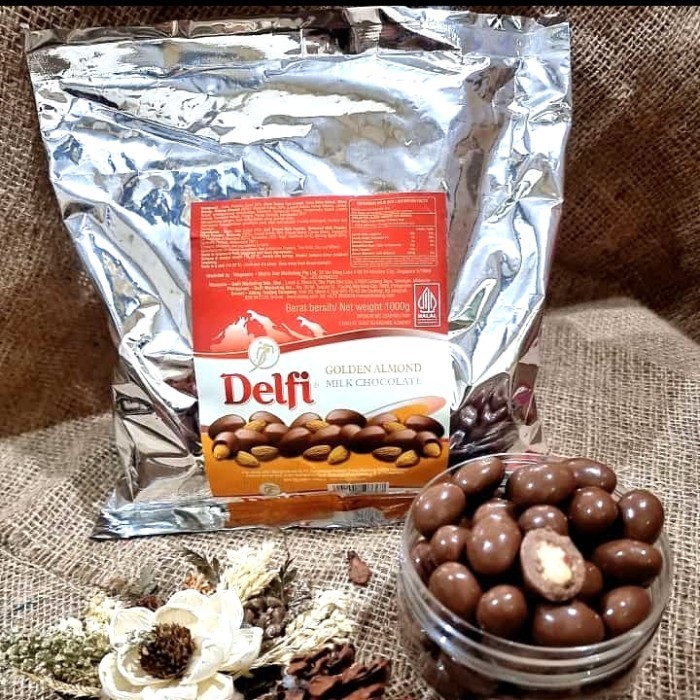 

Ready Coklat Delfi almond dan mede / mete / mente 1kg