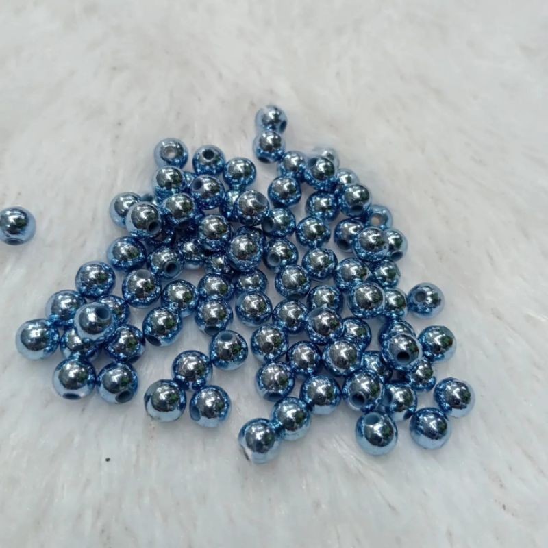 Mutiara Metalik Jepang