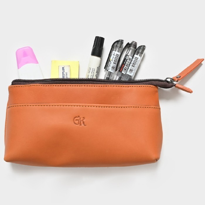 

GK TEMPAT PENSIL KULIT / TEMPAT ATK KULIT / TEMPAT PULPEN KULIT