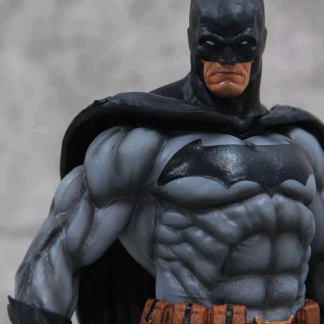 Batman Figure Statue Batsy Studio