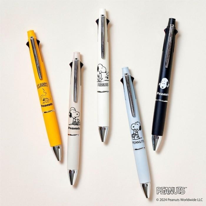 

Uni Jetstream Multi 4+1 Peanuts Snoopy 0.5mm Oil Pen Limited Edition Import