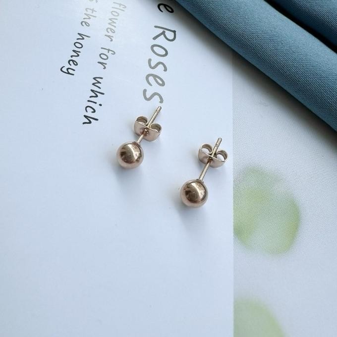 Anting wanita titanium model bulat kecil stud/tusuk import anti luntur