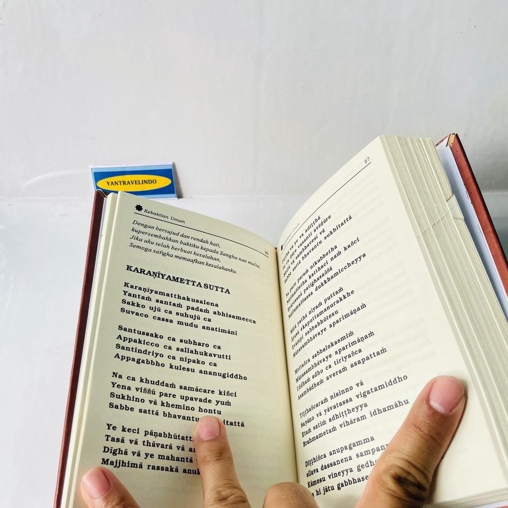 

At43 KITAB SUCI AGAMA BUDHA BUDA PARITTA Parita BUKU TUNTUNAN PUJA BHAKTI BUDHIST SANGHA AGUNG INDONESIA Original