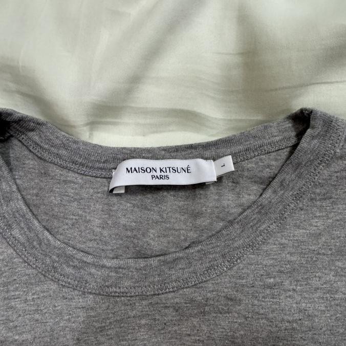 [Best Quality] Kaos Pria Original Maison Kitsune Gray Fox Head