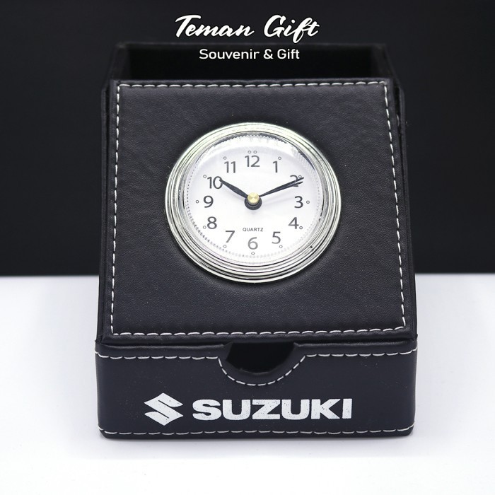 

JAM MEJA KULIT PEN HOLDER TEMPAT PENA CUSTOM LOGO BRAND SOUVENIR JK04