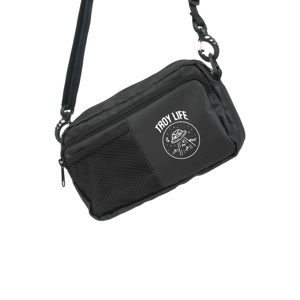 Troy Company Sling Bag Compact Black UFO - Slingbag Hitam Tas Selempang Hitam SBD 1743