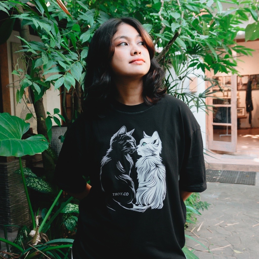 Troy Company Tshirt Black Cat Couple - Kaos Pria Hitam Lengan Pendek MTD 2379