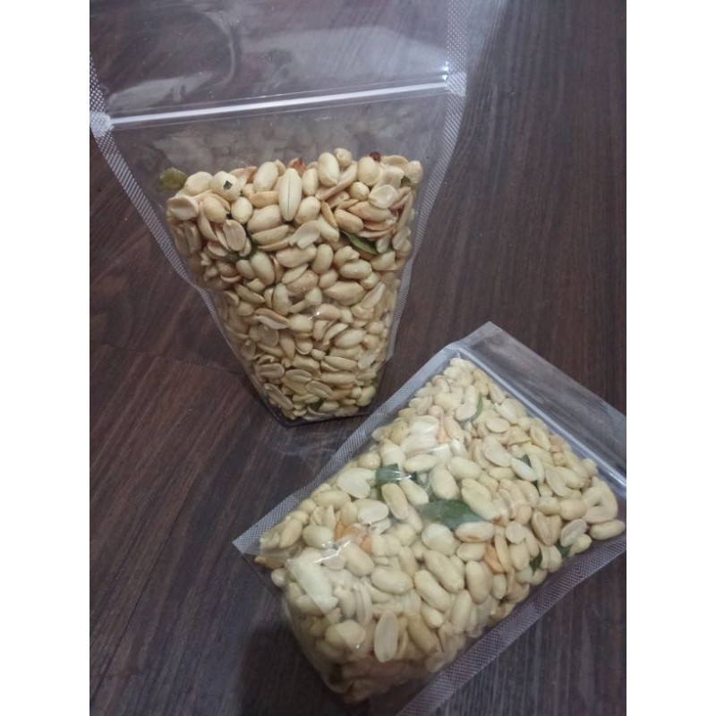 

kacang bawang daun kari panggang 1 kg