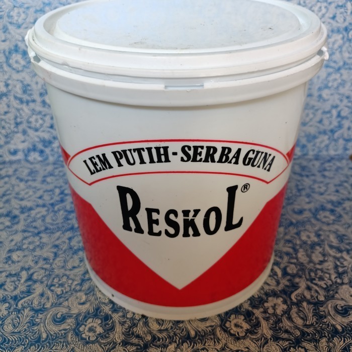 

Lem Reskol Putih Serbaa 4Kg