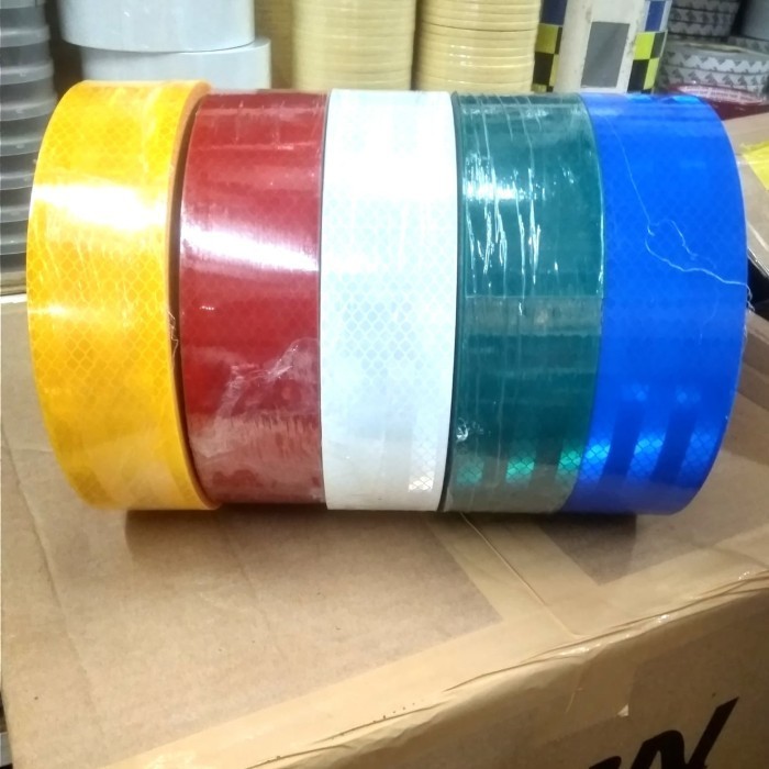 

stiker reflektif 3m EGP 2 inci x 45 mtr, merah, putih, biru, kuning, h