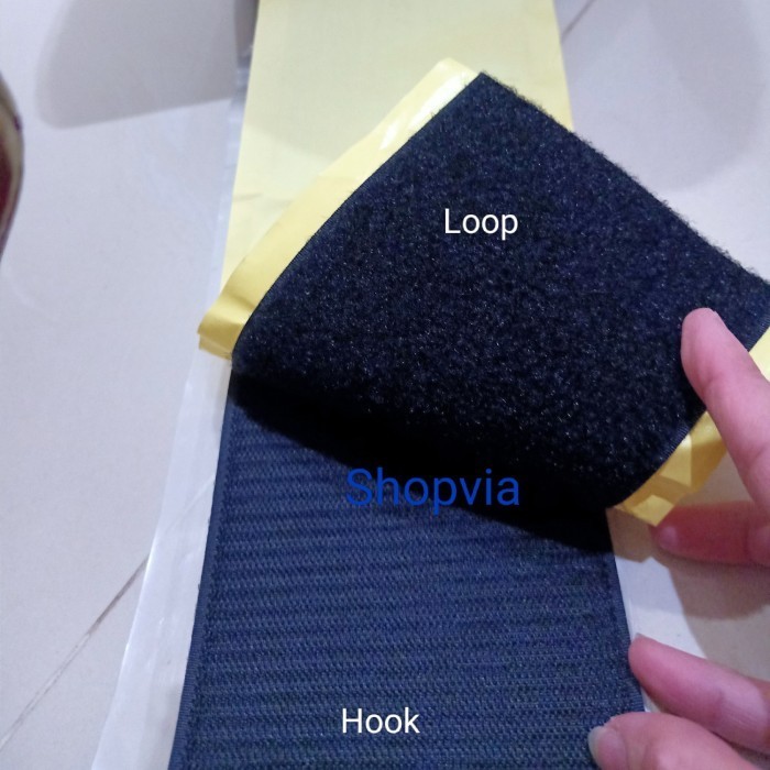 

Magic tape/velcro adhesive uk.10cm hitam