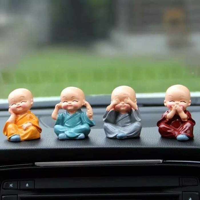 4Pcs Miniatur Patung Budha Biksu Botak Dekorasi Pajangan Mobil Figure