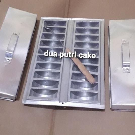 Cetakan/Loyang Kue Pukis/Kue Pancong Isi 20 Lubang +Tutup & Cungkilan