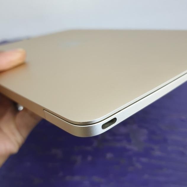 Macbook 2015 | 8Gb | 256Gb | 12 Inch Retina Display