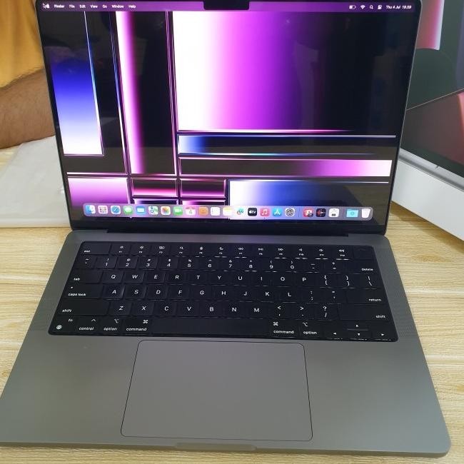 Macbook Pro M2 Max | 32Gb | 1Tb | 14 Inch Garansi Resmi Ibox