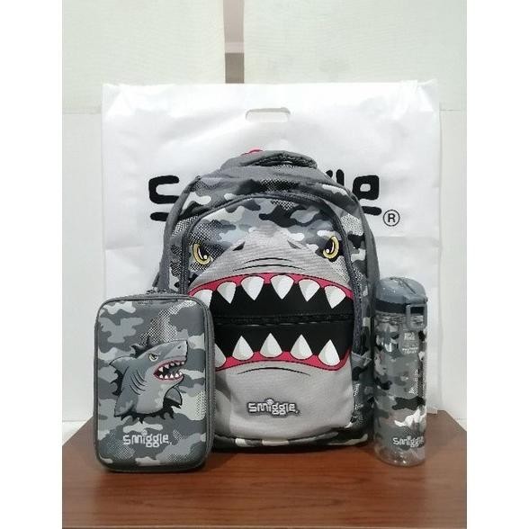 

READY STOCK SMIGGLE SHARK BUDZ SET BACKPACK PENCIL CASE !!!!!