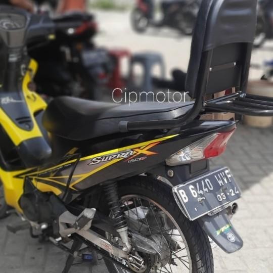 Sandaran Senderan Jok Motor Belakang Supra X 125 New Revo Bl