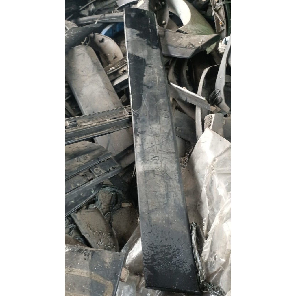 Moulding pintu bagian depan CRV 2007-2012 gen 3 original